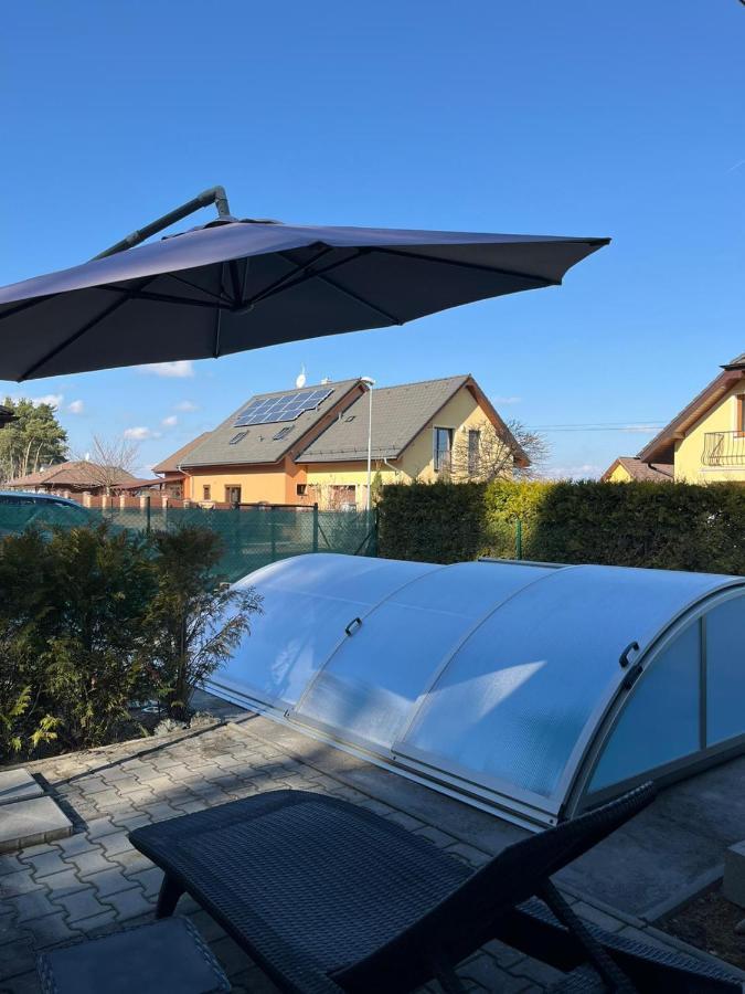 Relaxklub Villa S Wellness Tremosna Kültér fotó