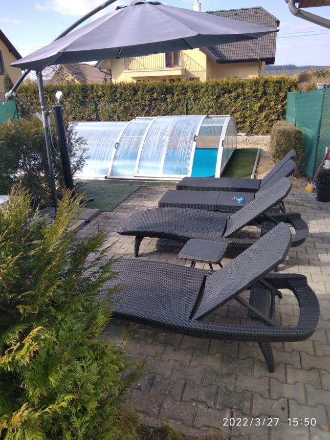 Relaxklub Villa S Wellness Tremosna Kültér fotó