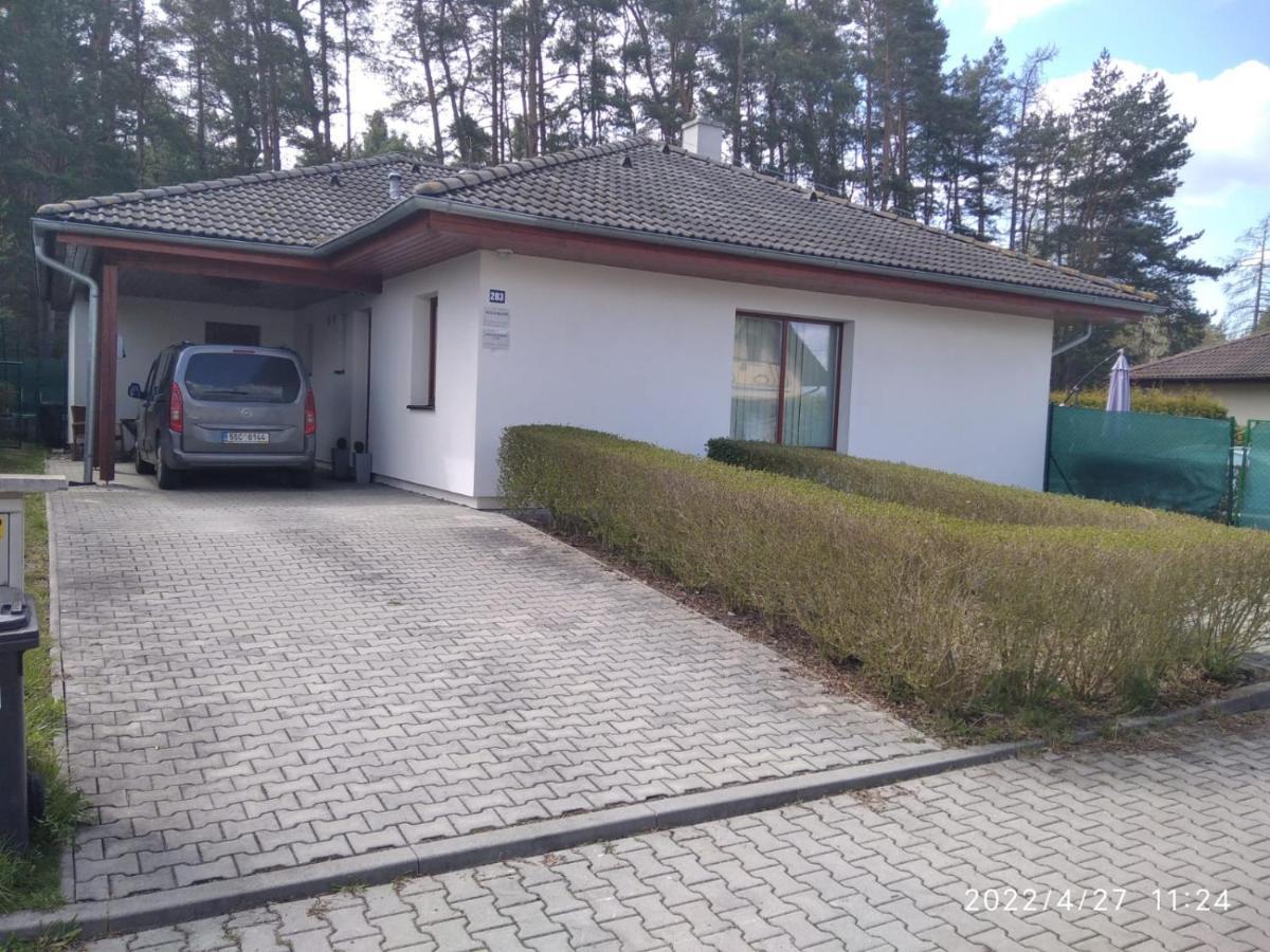 Relaxklub Villa S Wellness Tremosna Kültér fotó