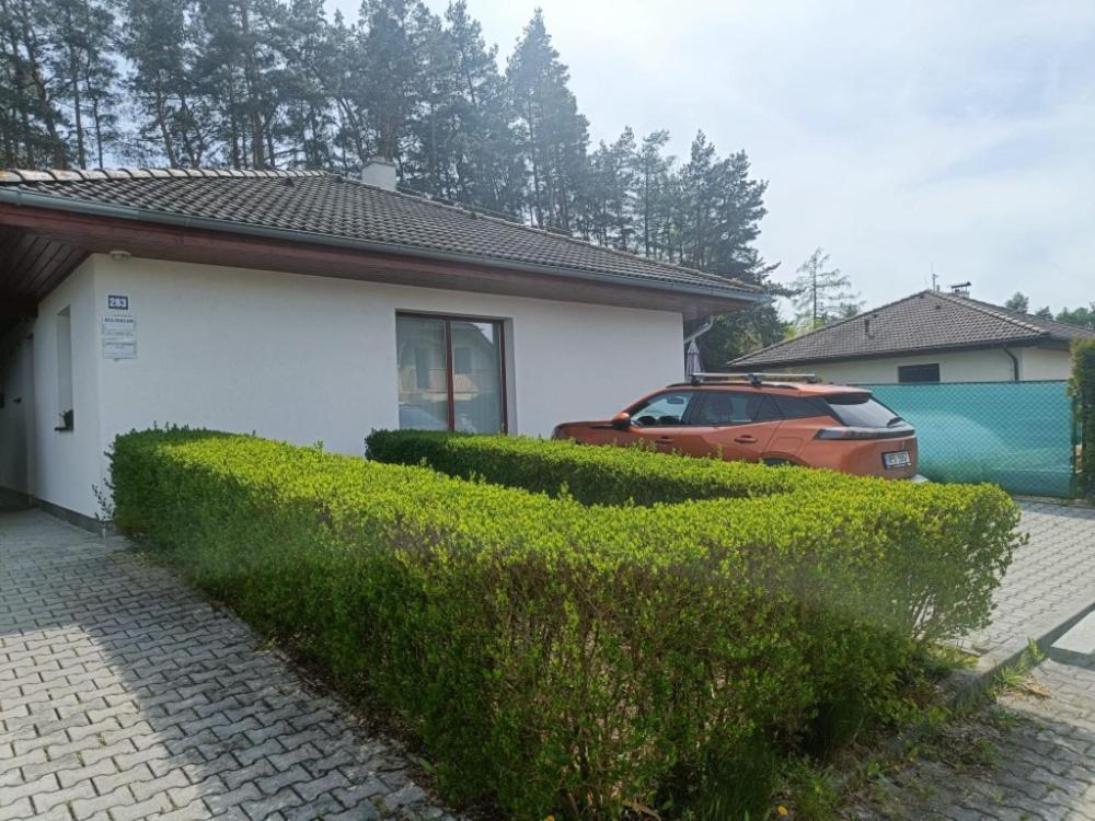 Relaxklub Villa S Wellness Tremosna Kültér fotó