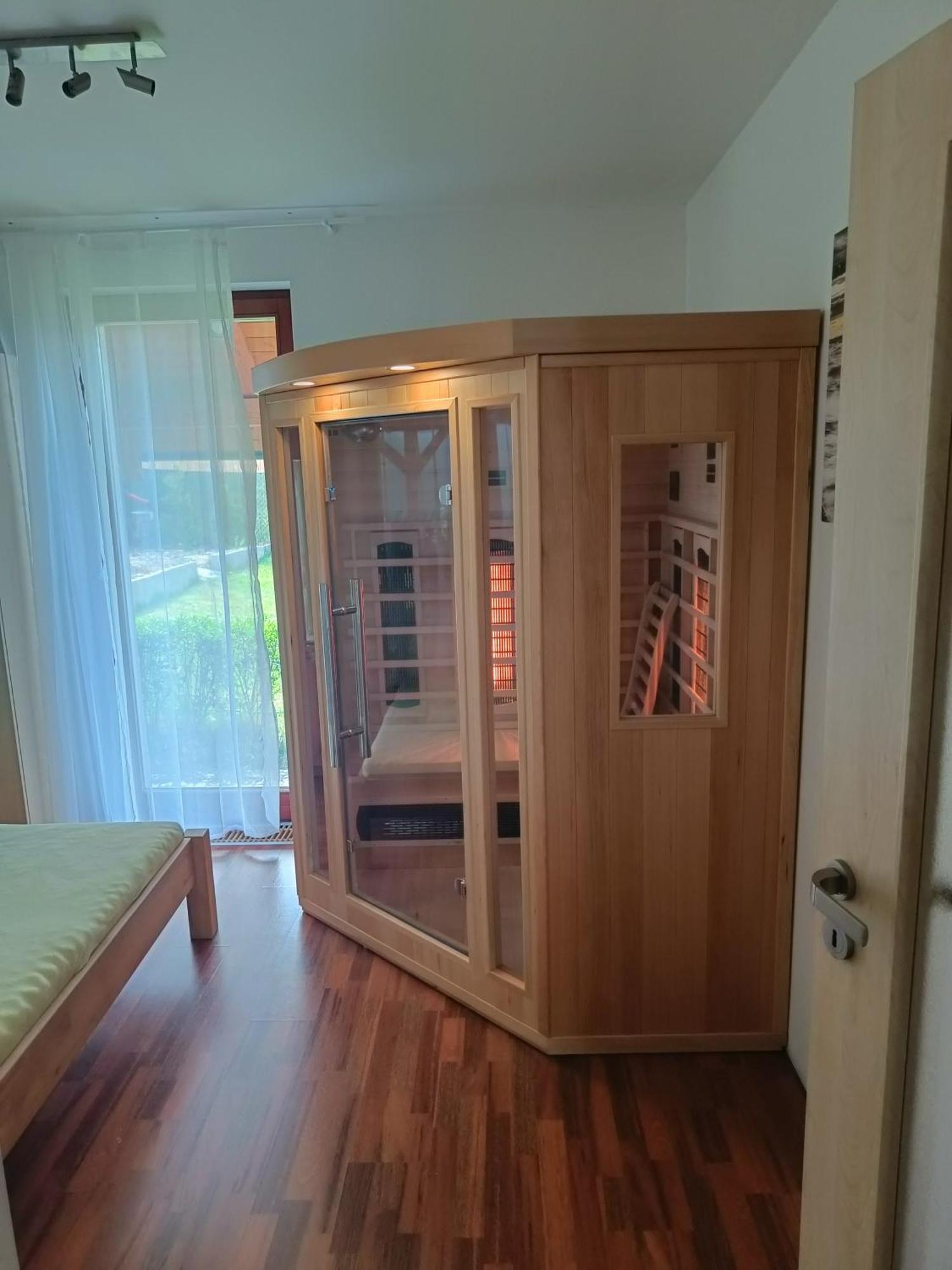 Relaxklub Villa S Wellness Tremosna Kültér fotó
